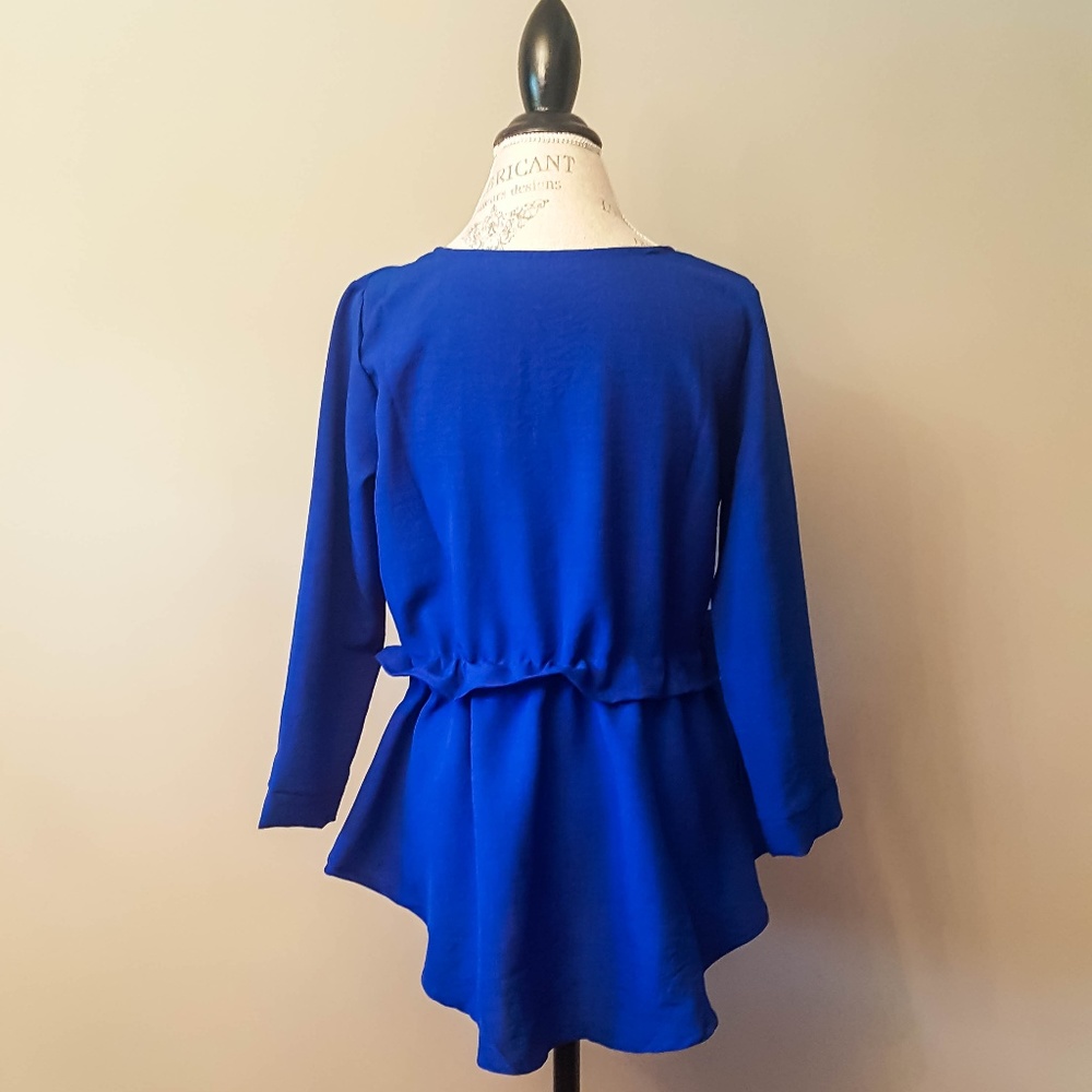 Drawstring Frill Blouse - Picture 7 of 7